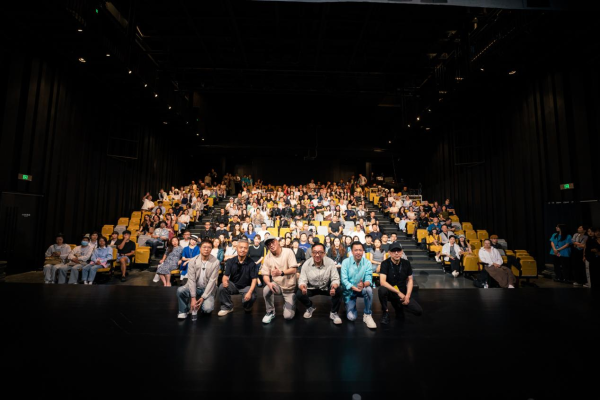 西宁股票配资 新浪潮论坛聚焦暑期档：复盘破圈逻辑，共议新生之路