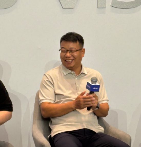 股票配资票配资论坛 胡柏山：vivo Vision探索版这次不会销售，出海可能在5年后